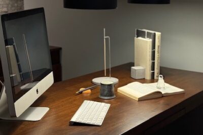 Spacious working desk